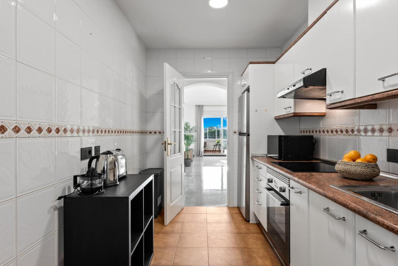 Appartamento Modern - 2 Bedrooms, Beachside - Puerto Banus Marbella